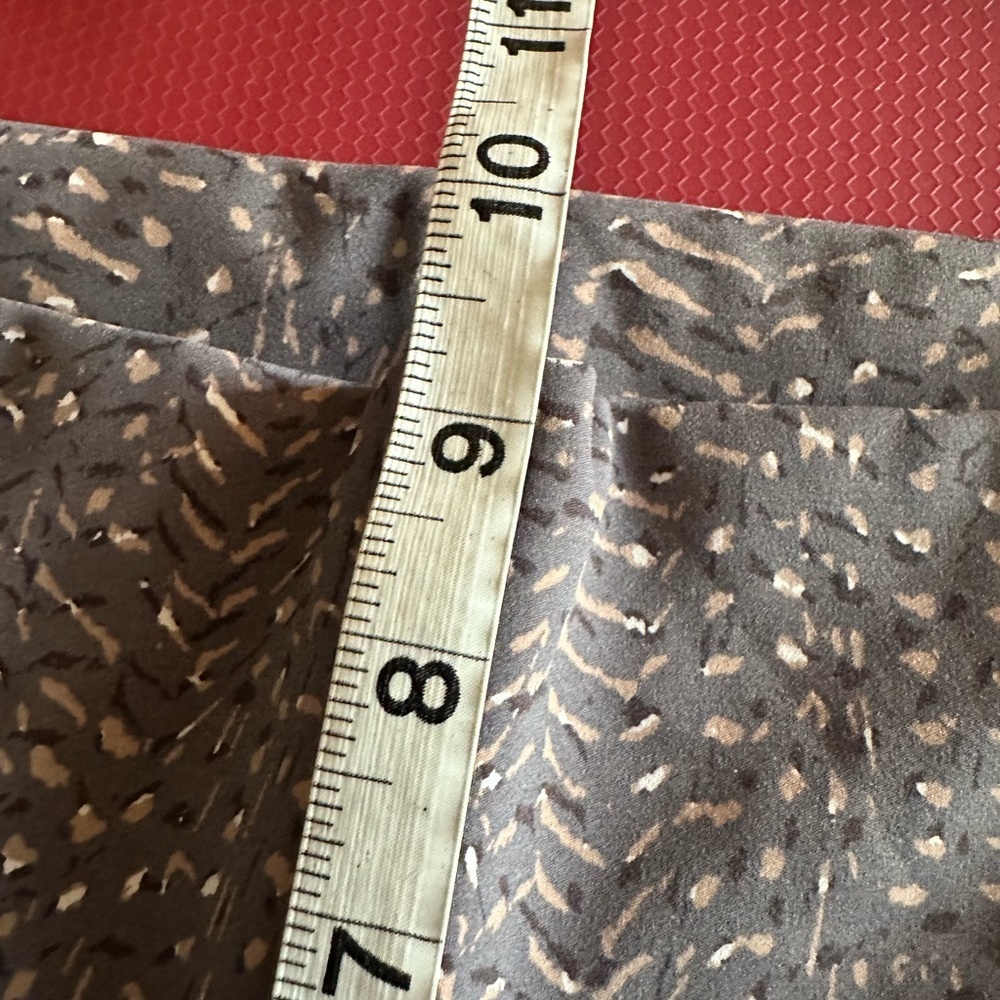 VARLEY Luna Athletic Yoga 25" Leggings in Umber Feather grey tan print size XS - Picture 4 of 10